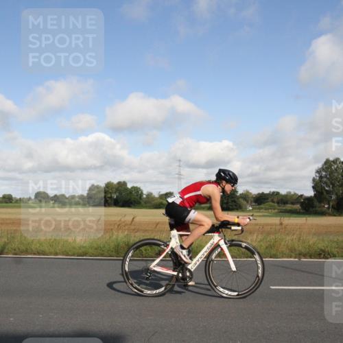 25.08.2024 - Elbe Triathlon Hamburg Fuchs,  Jonas http://msf.ph/oto/6832900 25.08.2024 09:46:44 Radfahren 312, 286, 316, 537 meine-sportfotos.de