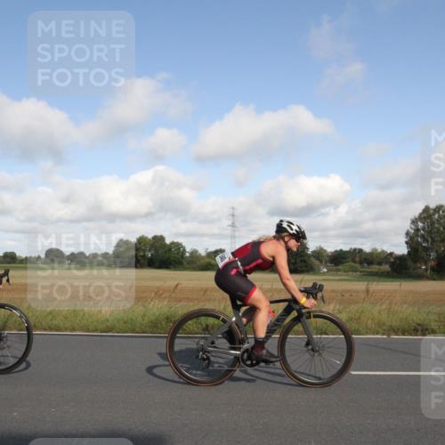 25.08.2024 - Elbe Triathlon Hamburg Fuchs,  Jonas http://msf.ph/oto/6832944 25.08.2024 09:47:17 Radfahren 431, 540, 400, 136, 532, 487 meine-sportfotos.de