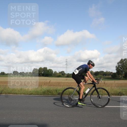 25.08.2024 - Elbe Triathlon Hamburg Fuchs,  Jonas http://msf.ph/oto/6832946 25.08.2024 09:47:17 Radfahren 431, 540, 400, 136, 532, 487 meine-sportfotos.de