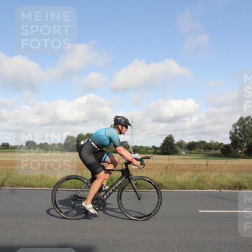 25.08.2024 - Elbe Triathlon Hamburg Fuchs,  Jonas http://msf.ph/oto/6832951 25.08.2024 09:47:18 Radfahren 540, 400, 136, 532, 487, 441 meine-sportfotos.de