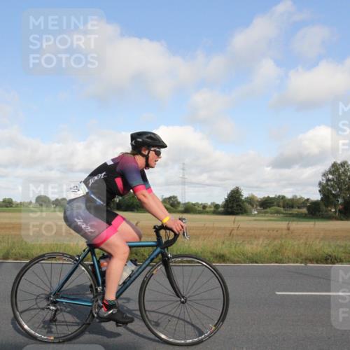 25.08.2024 - Elbe Triathlon Hamburg Fuchs,  Jonas http://msf.ph/oto/6833059 25.08.2024 09:48:26 Radfahren 491, 393, 203, 517, 366, 549 meine-sportfotos.de