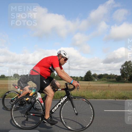25.08.2024 - Elbe Triathlon Hamburg Fuchs,  Jonas http://msf.ph/oto/6833060 25.08.2024 09:48:28 Radfahren 393, 203, 517, 366, 549, 352 meine-sportfotos.de