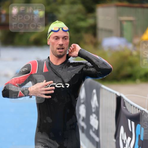 25.08.2024 - Elbe Triathlon Hamburg H.Heesch http://msf.ph/oto/6833074 25.08.2024 08:32:18 Schwimmen 39, 42, 56, 75, 76, 77, 89 meine-sportfotos.de