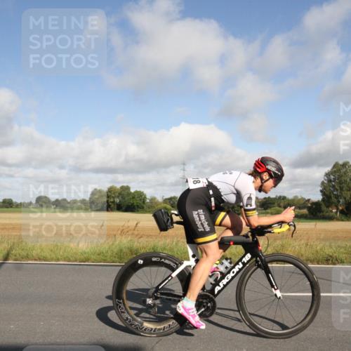 25.08.2024 - Elbe Triathlon Hamburg Fuchs,  Jonas http://msf.ph/oto/6833090 25.08.2024 09:48:47 Radfahren 147, 118, 353, 326, 228 meine-sportfotos.de