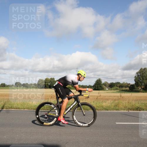 25.08.2024 - Elbe Triathlon Hamburg Fuchs,  Jonas http://msf.ph/oto/6833092 25.08.2024 09:48:49 Radfahren 118, 353, 326, 228, 145 meine-sportfotos.de