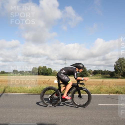 25.08.2024 - Elbe Triathlon Hamburg Fuchs,  Jonas http://msf.ph/oto/6833229 25.08.2024 09:50:40 Radfahren 371, 325 meine-sportfotos.de