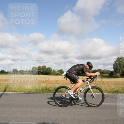 25.08.2024 - Elbe Triathlon Hamburg Fuchs,  Jonas http://msf.ph/oto/6833273 25.08.2024 09:51:42 Radfahren 340, 477 meine-sportfotos.de