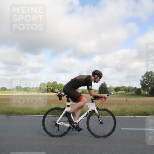 25.08.2024 - Elbe Triathlon Hamburg Fuchs,  Jonas http://msf.ph/oto/6833427 25.08.2024 09:54:14 Radfahren 281, 296, 375, 338, 278 meine-sportfotos.de