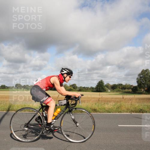 25.08.2024 - Elbe Triathlon Hamburg Fuchs,  Jonas http://msf.ph/oto/6833441 25.08.2024 09:54:26 Radfahren 368, 390, 119, 363, 518 meine-sportfotos.de