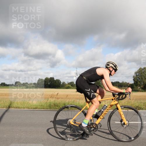 25.08.2024 - Elbe Triathlon Hamburg Fuchs,  Jonas http://msf.ph/oto/6833487 25.08.2024 09:55:22 Radfahren 217, 279 meine-sportfotos.de