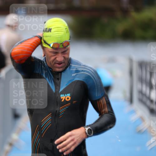 25.08.2024 - Elbe Triathlon Hamburg H.Heesch http://msf.ph/oto/6833504 25.08.2024 08:32:57 Schwimmen 50, 91, 99, 105 meine-sportfotos.de