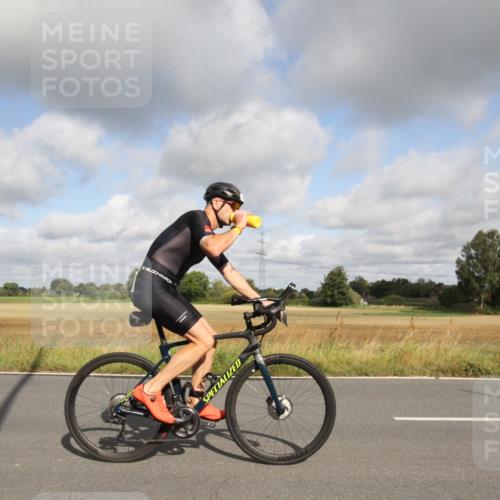 25.08.2024 - Elbe Triathlon Hamburg Fuchs,  Jonas http://msf.ph/oto/6833562 25.08.2024 09:56:18 Radfahren 280, 442, 452, 293, 261, 202 meine-sportfotos.de