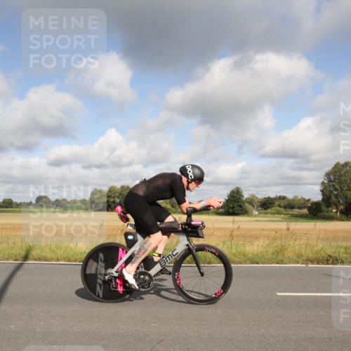 25.08.2024 - Elbe Triathlon Hamburg Fuchs,  Jonas http://msf.ph/oto/6833613 25.08.2024 09:57:00 Radfahren 224, 396, 205, 362 meine-sportfotos.de
