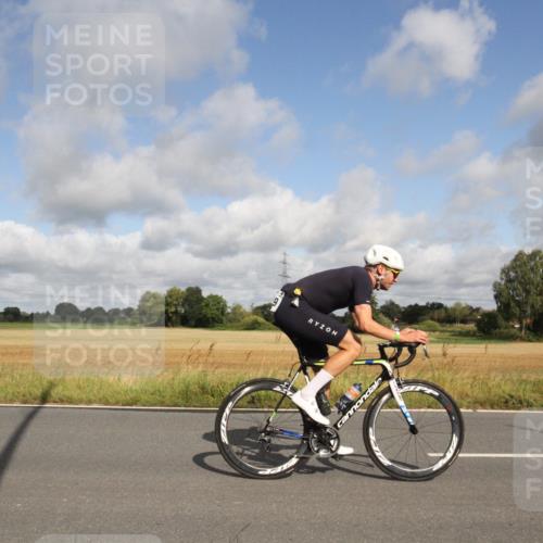 25.08.2024 - Elbe Triathlon Hamburg Fuchs,  Jonas http://msf.ph/oto/6833683 25.08.2024 09:58:18 Radfahren 249, 552 meine-sportfotos.de