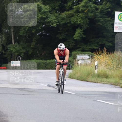 25.08.2024 - Elbe Triathlon Hamburg Fuchs,  Jonas http://msf.ph/oto/6833747 25.08.2024 08:34:20 Radfahren 85 meine-sportfotos.de