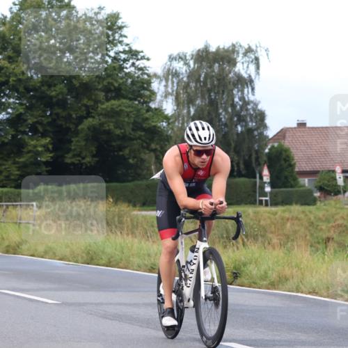 25.08.2024 - Elbe Triathlon Hamburg Fuchs,  Jonas http://msf.ph/oto/6833790 25.08.2024 08:34:22 Radfahren 85 meine-sportfotos.de