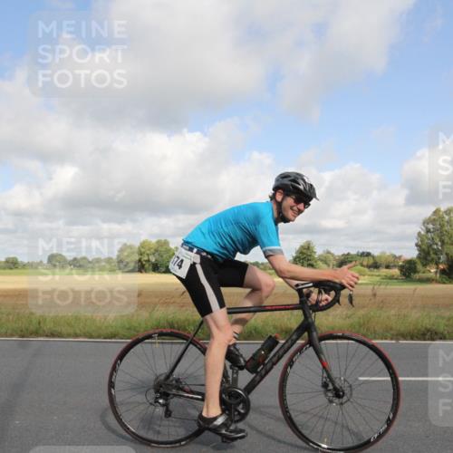 25.08.2024 - Elbe Triathlon Hamburg Fuchs,  Jonas http://msf.ph/oto/6833951 25.08.2024 10:02:18 Radfahren 374, 441, 462 meine-sportfotos.de