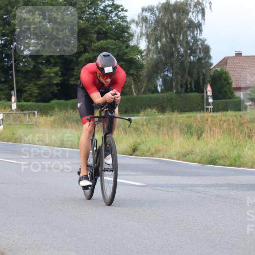 25.08.2024 - Elbe Triathlon Hamburg Fuchs,  Jonas http://msf.ph/oto/6834009 25.08.2024 08:38:01 Radfahren 82 meine-sportfotos.de