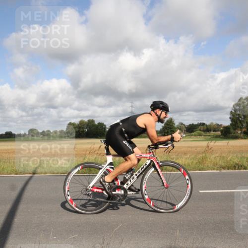 25.08.2024 - Elbe Triathlon Hamburg Fuchs,  Jonas http://msf.ph/oto/6834110 25.08.2024 10:03:56 Radfahren 540, 493, 352, 228 meine-sportfotos.de
