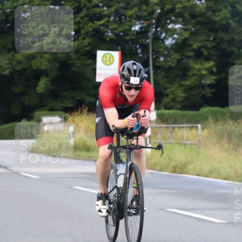 25.08.2024 - Elbe Triathlon Hamburg Fuchs,  Jonas http://msf.ph/oto/6834117 25.08.2024 08:38:38 Radfahren 106, 79 meine-sportfotos.de
