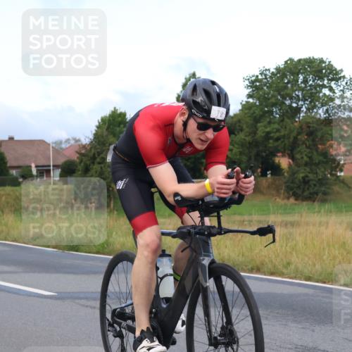 25.08.2024 - Elbe Triathlon Hamburg Fuchs,  Jonas http://msf.ph/oto/6834145 25.08.2024 08:38:39 Radfahren 106, 79 meine-sportfotos.de