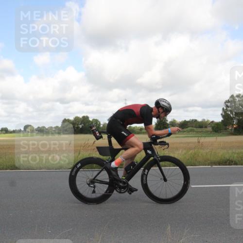 25.08.2024 - Elbe Triathlon Hamburg Fuchs,  Jonas http://msf.ph/oto/6834163 25.08.2024 10:04:37 Radfahren 399, 410, 326, 433, 353 meine-sportfotos.de
