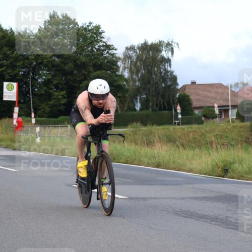 25.08.2024 - Elbe Triathlon Hamburg Fuchs,  Jonas http://msf.ph/oto/6834242 25.08.2024 08:39:31 Radfahren 38 meine-sportfotos.de