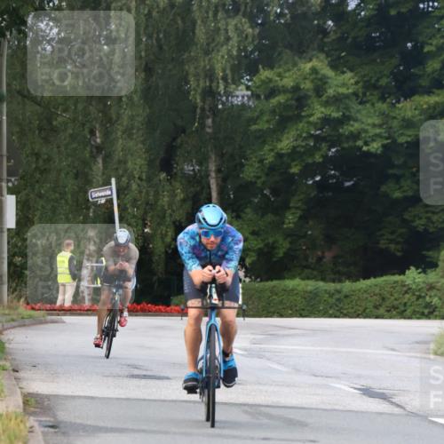 25.08.2024 - Elbe Triathlon Hamburg Fuchs,  Jonas http://msf.ph/oto/6834263 25.08.2024 08:39:57 Radfahren 71, 100 meine-sportfotos.de