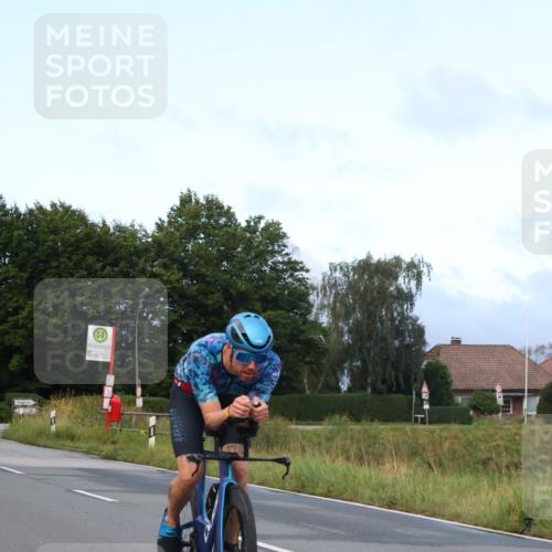 25.08.2024 - Elbe Triathlon Hamburg Fuchs,  Jonas http://msf.ph/oto/6834318 25.08.2024 08:39:59 Radfahren 71, 100 meine-sportfotos.de