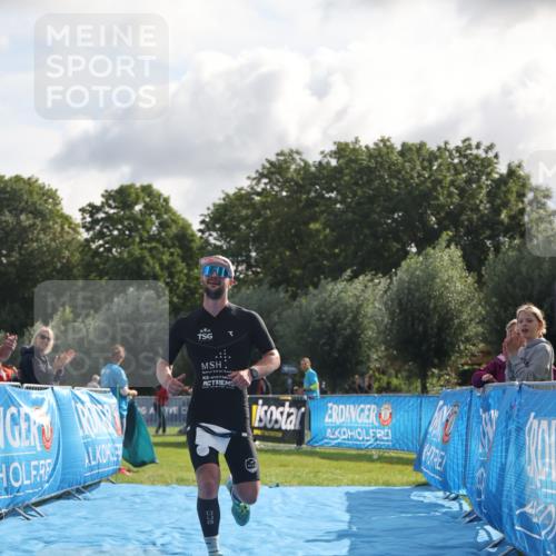 25.08.2024 - Elbe Triathlon Hamburg H.Heesch http://msf.ph/oto/6834319 25.08.2024 10:04:56 Ziel 47 meine-sportfotos.de