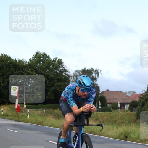 25.08.2024 - Elbe Triathlon Hamburg Fuchs,  Jonas http://msf.ph/oto/6834323 25.08.2024 08:39:59 Radfahren 71, 100 meine-sportfotos.de