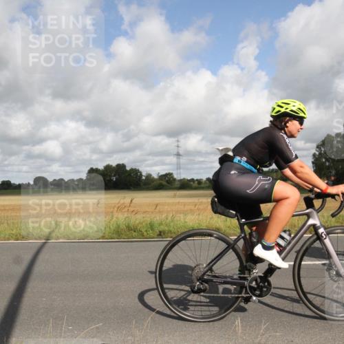 25.08.2024 - Elbe Triathlon Hamburg Fuchs,  Jonas http://msf.ph/oto/6834335 25.08.2024 10:06:50 Radfahren 256, 206, 319, 141, 451, 395 meine-sportfotos.de