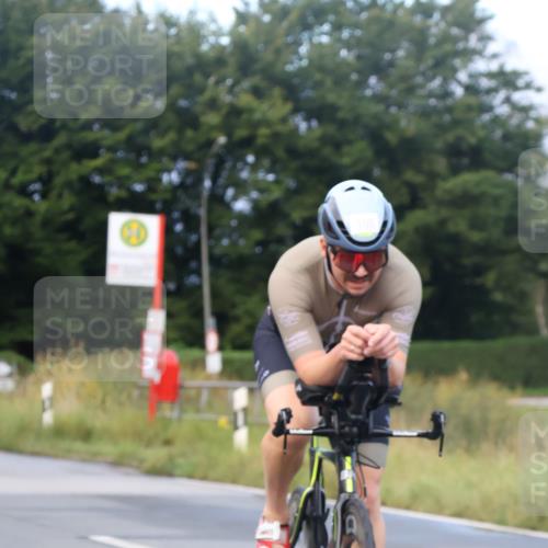 25.08.2024 - Elbe Triathlon Hamburg Fuchs,  Jonas http://msf.ph/oto/6834343 25.08.2024 08:40:01 Radfahren 71, 100 meine-sportfotos.de