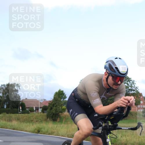 25.08.2024 - Elbe Triathlon Hamburg Fuchs,  Jonas http://msf.ph/oto/6834370 25.08.2024 08:40:02 Radfahren 71, 100 meine-sportfotos.de