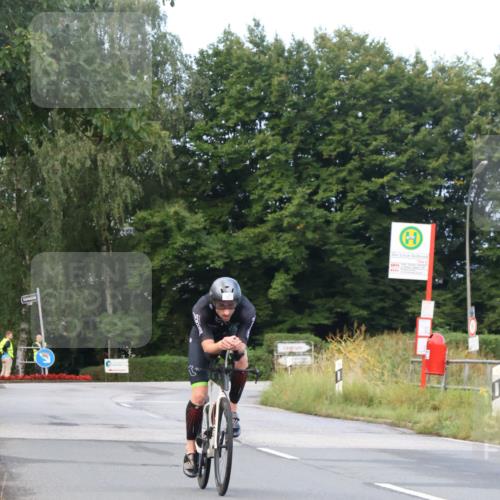 25.08.2024 - Elbe Triathlon Hamburg Fuchs,  Jonas http://msf.ph/oto/6834416 25.08.2024 08:40:14 Radfahren 40 meine-sportfotos.de