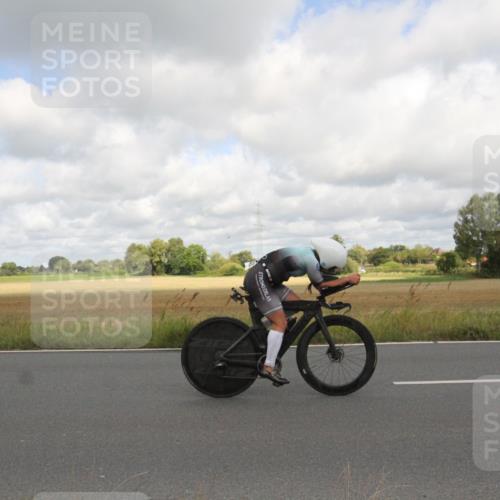 25.08.2024 - Elbe Triathlon Hamburg Fuchs,  Jonas http://msf.ph/oto/6834486 25.08.2024 10:08:22 Radfahren 265, 539, 482, 514 meine-sportfotos.de