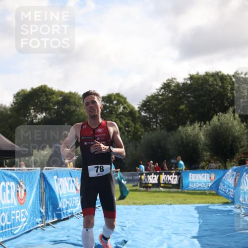 25.08.2024 - Elbe Triathlon Hamburg H.Heesch http://msf.ph/oto/6834528 25.08.2024 10:06:17 Ziel 78 meine-sportfotos.de