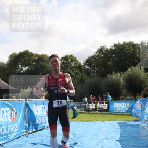 25.08.2024 - Elbe Triathlon Hamburg H.Heesch http://msf.ph/oto/6834536 25.08.2024 10:06:17 Ziel 78 meine-sportfotos.de