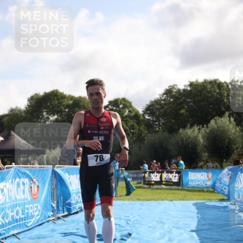 25.08.2024 - Elbe Triathlon Hamburg H.Heesch http://msf.ph/oto/6834564 25.08.2024 10:06:18 Ziel 78 meine-sportfotos.de