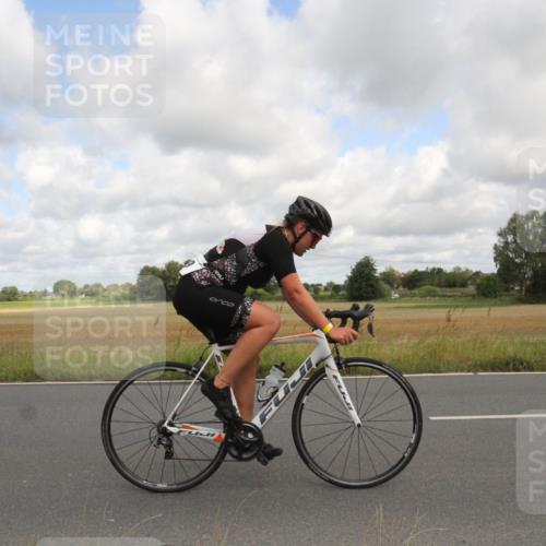 25.08.2024 - Elbe Triathlon Hamburg Fuchs,  Jonas http://msf.ph/oto/6834592 25.08.2024 10:09:44 Radfahren 534, 494, 387, 489, 414, 289 meine-sportfotos.de