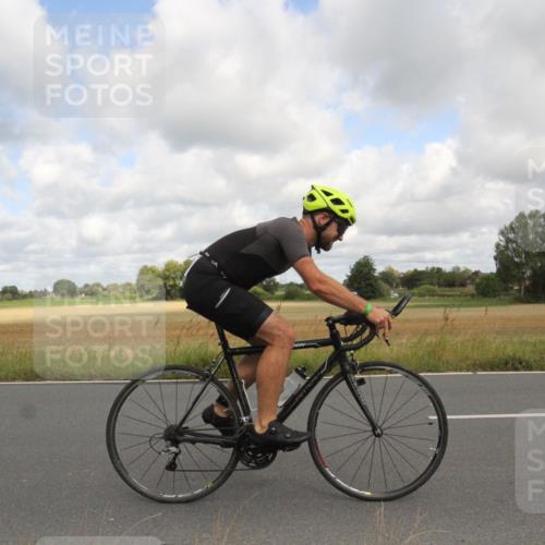 25.08.2024 - Elbe Triathlon Hamburg Fuchs,  Jonas http://msf.ph/oto/6834608 25.08.2024 10:09:49 Radfahren 494, 387, 489, 414, 289 meine-sportfotos.de