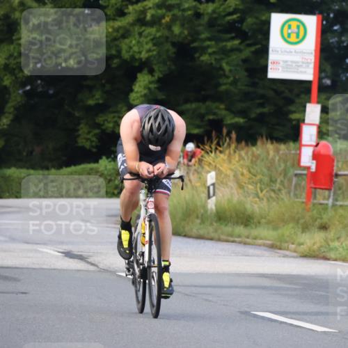 25.08.2024 - Elbe Triathlon Hamburg Fuchs,  Jonas http://msf.ph/oto/6834621 25.08.2024 08:40:44 Radfahren 92, 81 meine-sportfotos.de