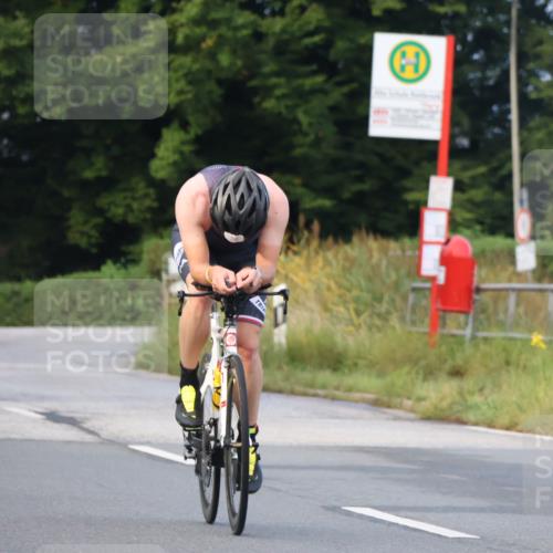 25.08.2024 - Elbe Triathlon Hamburg Fuchs,  Jonas http://msf.ph/oto/6834624 25.08.2024 08:40:44 Radfahren 92, 81 meine-sportfotos.de