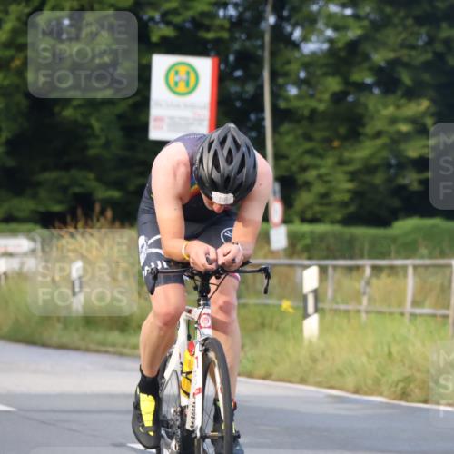 25.08.2024 - Elbe Triathlon Hamburg Fuchs,  Jonas http://msf.ph/oto/6834641 25.08.2024 08:40:45 Radfahren 92, 81 meine-sportfotos.de