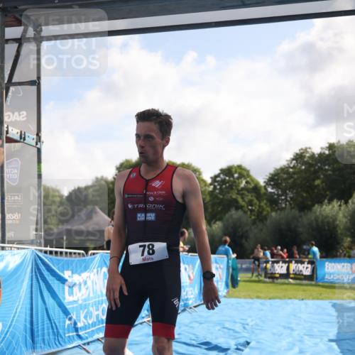 25.08.2024 - Elbe Triathlon Hamburg H.Heesch http://msf.ph/oto/6834644 25.08.2024 10:06:19 Ziel 78 meine-sportfotos.de