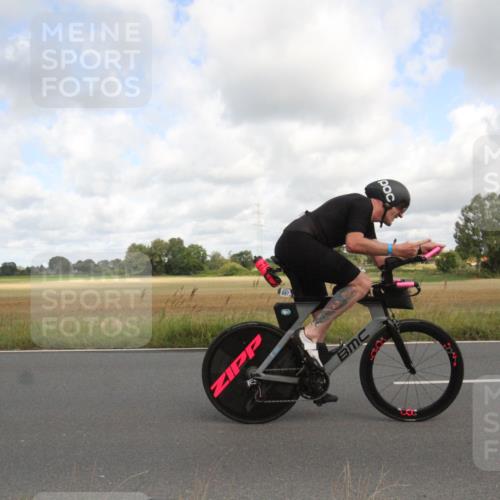 25.08.2024 - Elbe Triathlon Hamburg Fuchs,  Jonas http://msf.ph/oto/6834648 25.08.2024 10:10:26 Radfahren 415, 362, 498, 295 meine-sportfotos.de