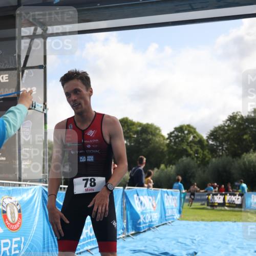 25.08.2024 - Elbe Triathlon Hamburg H.Heesch http://msf.ph/oto/6834665 25.08.2024 10:06:19 Ziel 78 meine-sportfotos.de