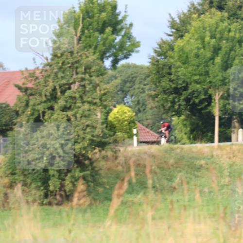 25.08.2024 - Elbe Triathlon Hamburg Fuchs,  Jonas http://msf.ph/oto/6834804 25.08.2024 08:40:57 Radfahren 89, 56 meine-sportfotos.de