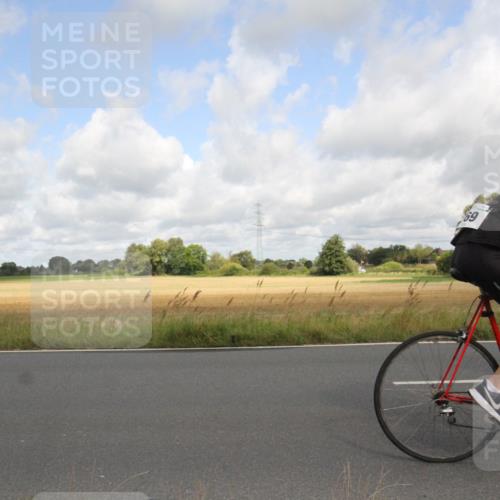 25.08.2024 - Elbe Triathlon Hamburg Fuchs,  Jonas http://msf.ph/oto/6834805 25.08.2024 10:12:29 Radfahren 545, 378, 452, 269, 435 meine-sportfotos.de