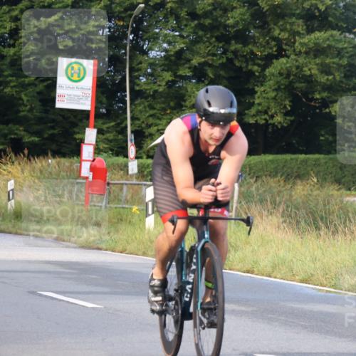 25.08.2024 - Elbe Triathlon Hamburg Fuchs,  Jonas http://msf.ph/oto/6834826 25.08.2024 08:40:59 Radfahren 89, 56, 50 meine-sportfotos.de